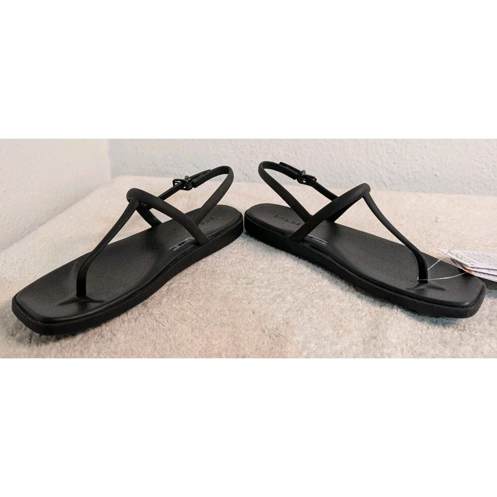 CROCS Black Kids (Big Girl) T-Strap Slingback Sandals